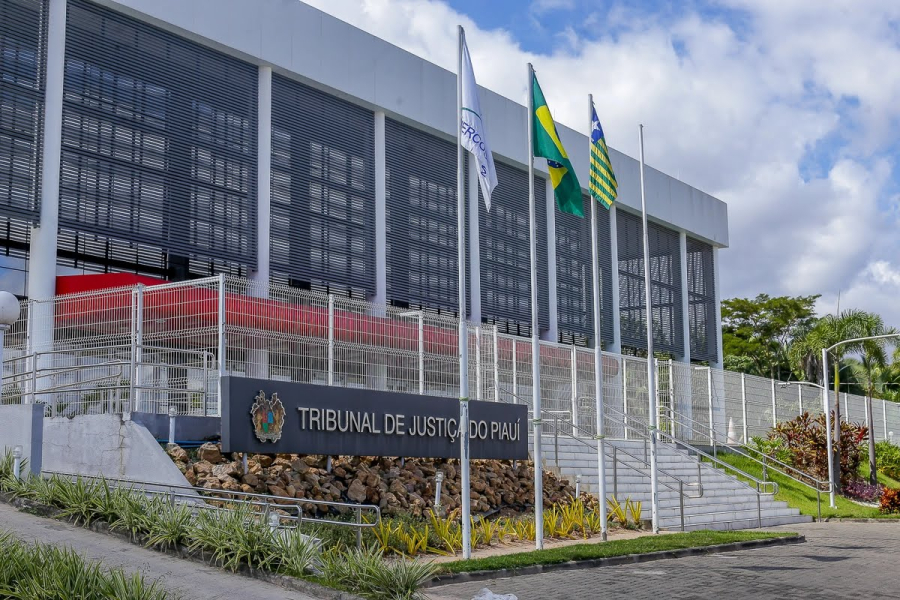 Justiça do Piauí determina expulsão de cabo da PM condenado a 10 anos de prisão